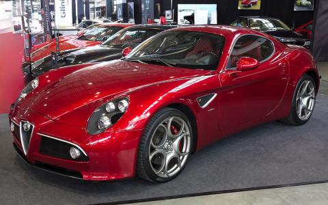 Alfa Romeo 8C Coupé Front