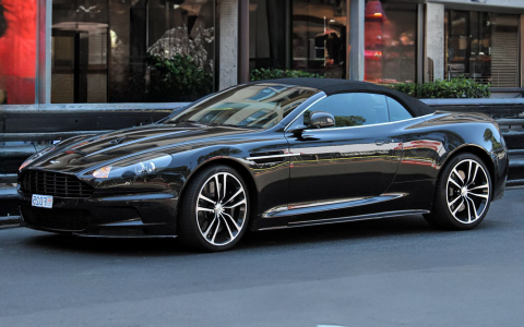 Aston Martin DBS Volante Cabriolet Front