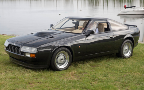 Aston Martin V8 Coupé Front