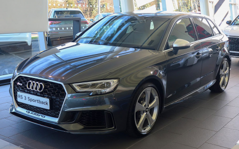 Audi RS3 8V Kompaktwagen Front