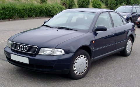 Audi A4 B5 Limousine Front