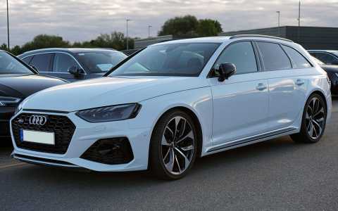 Audi RS4 B9 Kombi Front