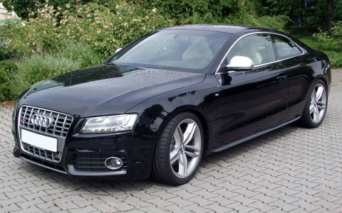 Audi S5 8T Coupé Front