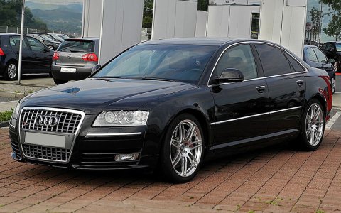Audi S8 D3 Limousine Front