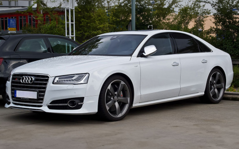 Audi S8 D4 Limousine Front
