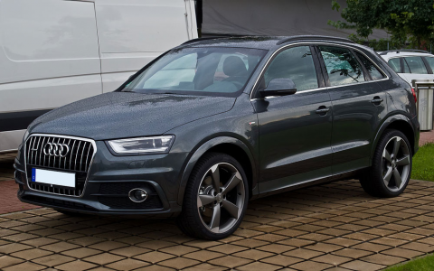 Audi Q3 8U SUV/Geländewagen Front