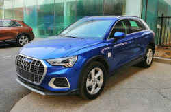 Audi Q3 F3