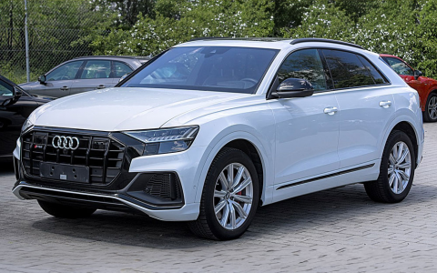 Audi SQ8 4M SUV/Geländewagen Front