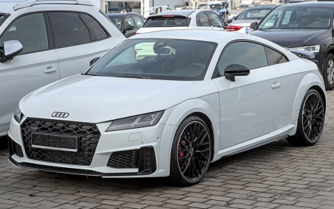 Audi TTS Coupé FV/8S Coupé Front