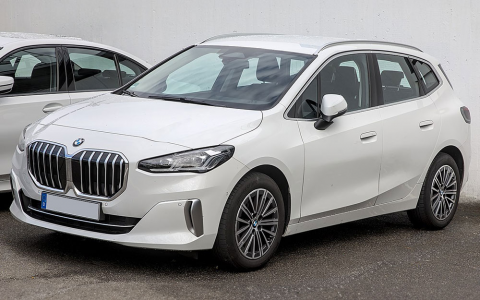 BMW 2er Active Tourer U06 Van Front