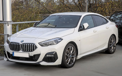BMW 2er F44