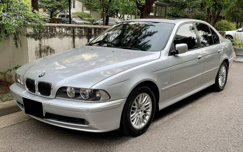 BMW 5er Limousine E39 Limousine Front