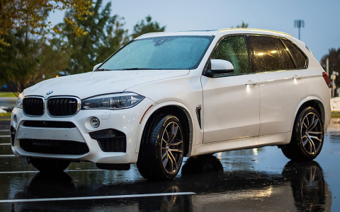 BMW X5 M F85 SUV/Geländewagen Front