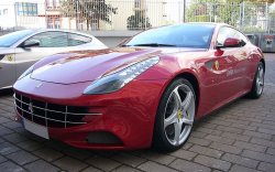 Ferrari FF
