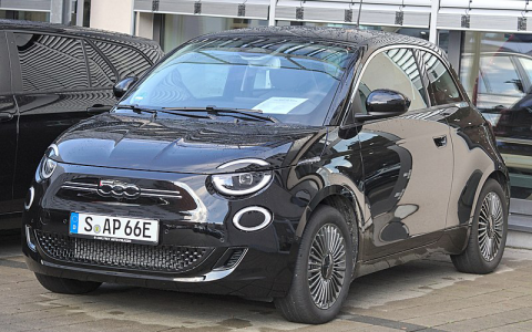 Fiat 500e II Kleinwagen Front