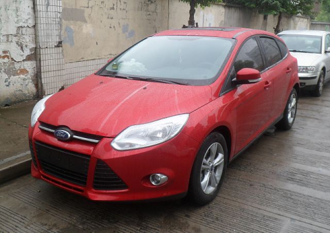 Ford Focus III Kompaktwagen Front