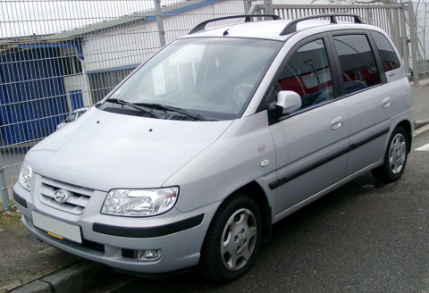 Hyundai Matrix Van Front