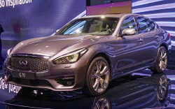 Infiniti Q70