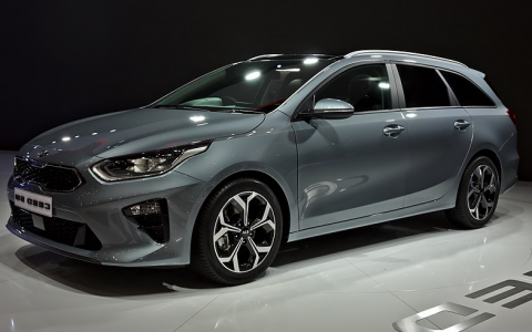 Kia Ceed Sportswagon III Kombi Front