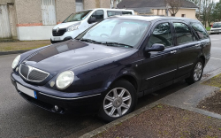 Lancia Lybra