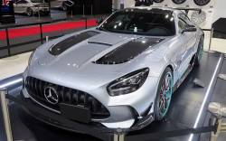 Mercedes-Benz AMG GT 190