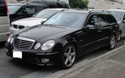 Mercedes-Benz E-Klasse 211
