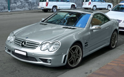 Mercedes-Benz SL 230