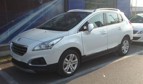 Peugeot 3008 I SUV/Geländewagen Front