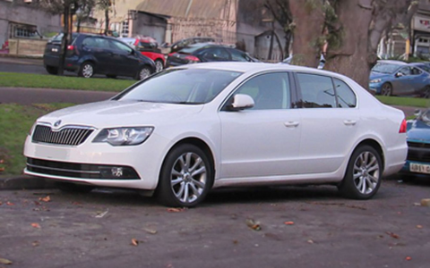 Skoda Superb II Limousine Front