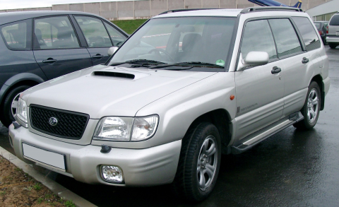 Subaru Forester I SUV/Geländewagen Front