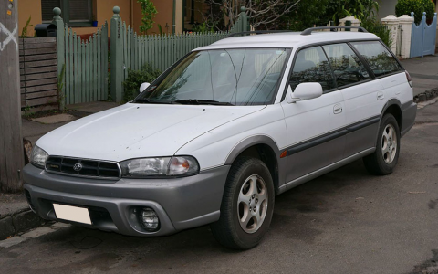 Subaru Outback II Kombi Front