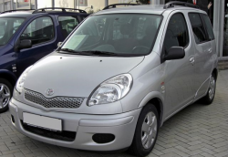 Toyota Yaris Verso