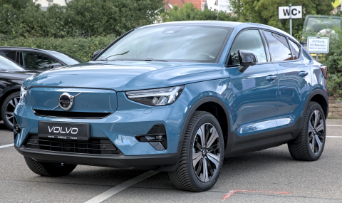 Volvo C40 Recharge Pure Electric SUV/Geländewagen Front