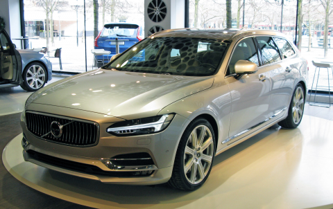 Volvo V90 II Kombi Front
